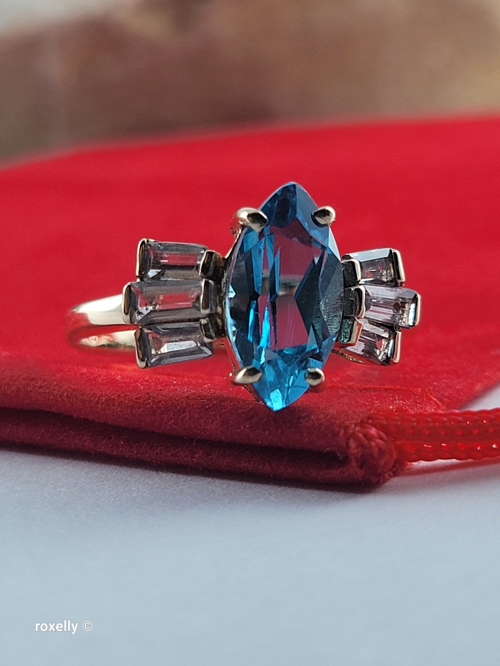 14K Yellow Gold Blue Topaz & Aquamarine Cocktail Ring Size 8 - Solid Gold!